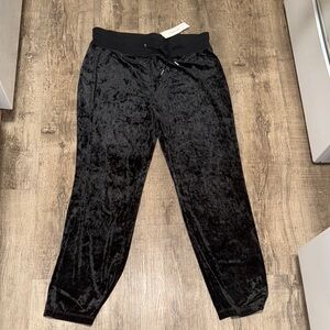 Ladies Calvin Klein jogger pants